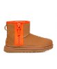 Resim UGG W Classıc Mini Ugg Sıde Logo