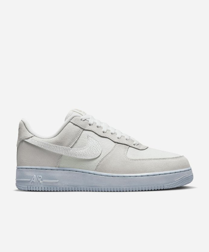 Resim Nike Air Force 1 07 Lv8 Emb