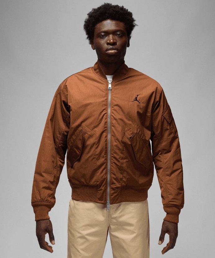 Resim Jordan Essentials Jacket