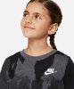 Resim Nike K Nsw Tee Club Sesonl Wsh Aop