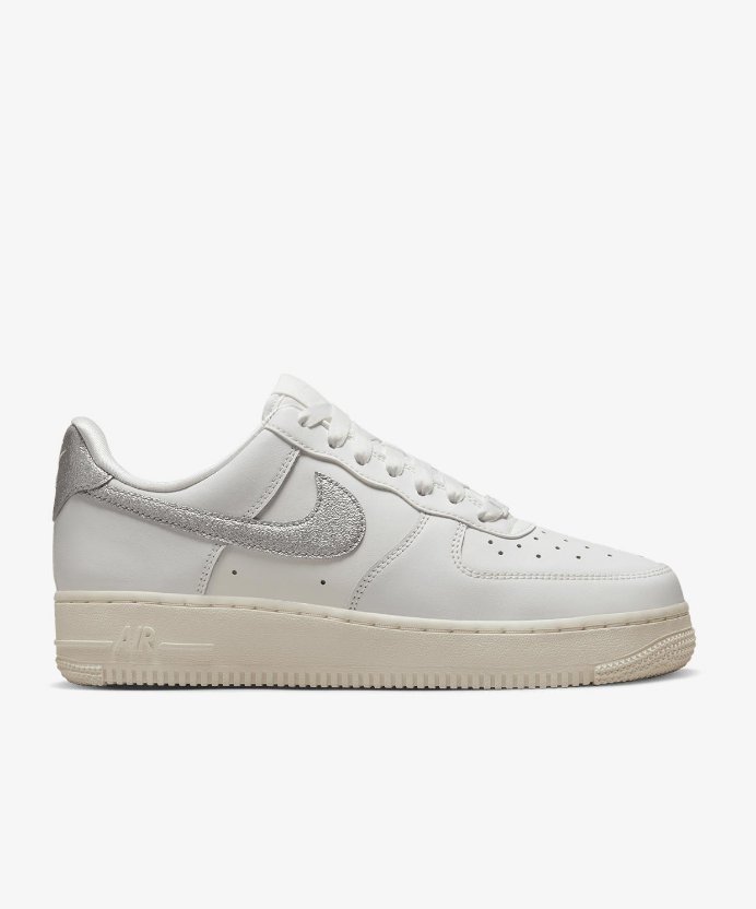 Resim Nike Air Force 1 '07